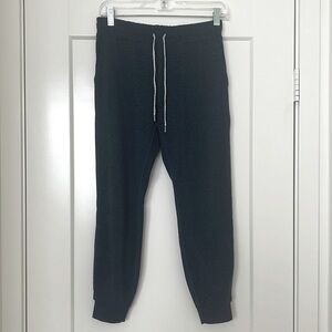Vuori Performance Jogger